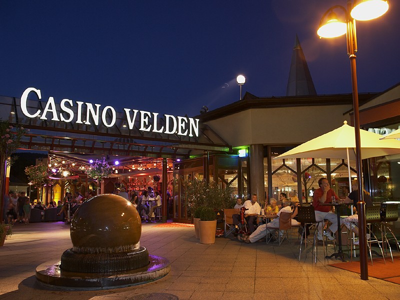 A night at the casino - Holiday with Casino Austria Vienna